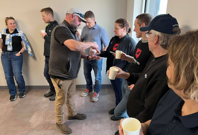 Smakspr&oslash;ver smakssatt melk (1).jpg